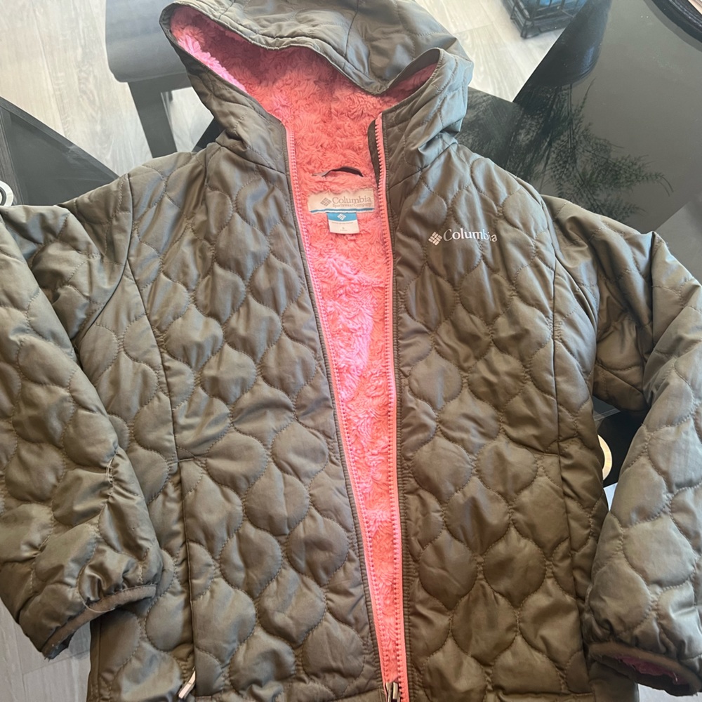 Columbia jacket Olive green pink youth girl